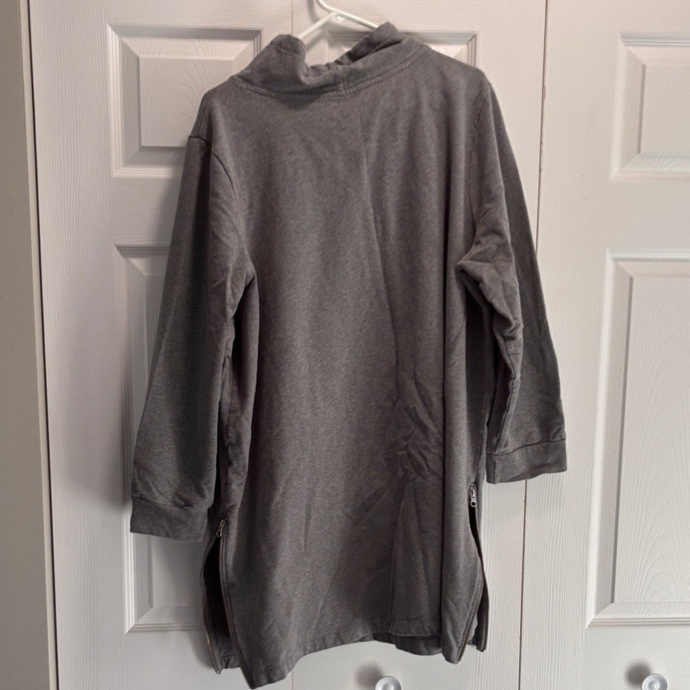 Cold Water Creek Gray Hooded Tunic with Front Pocket - Picture 6 of 9